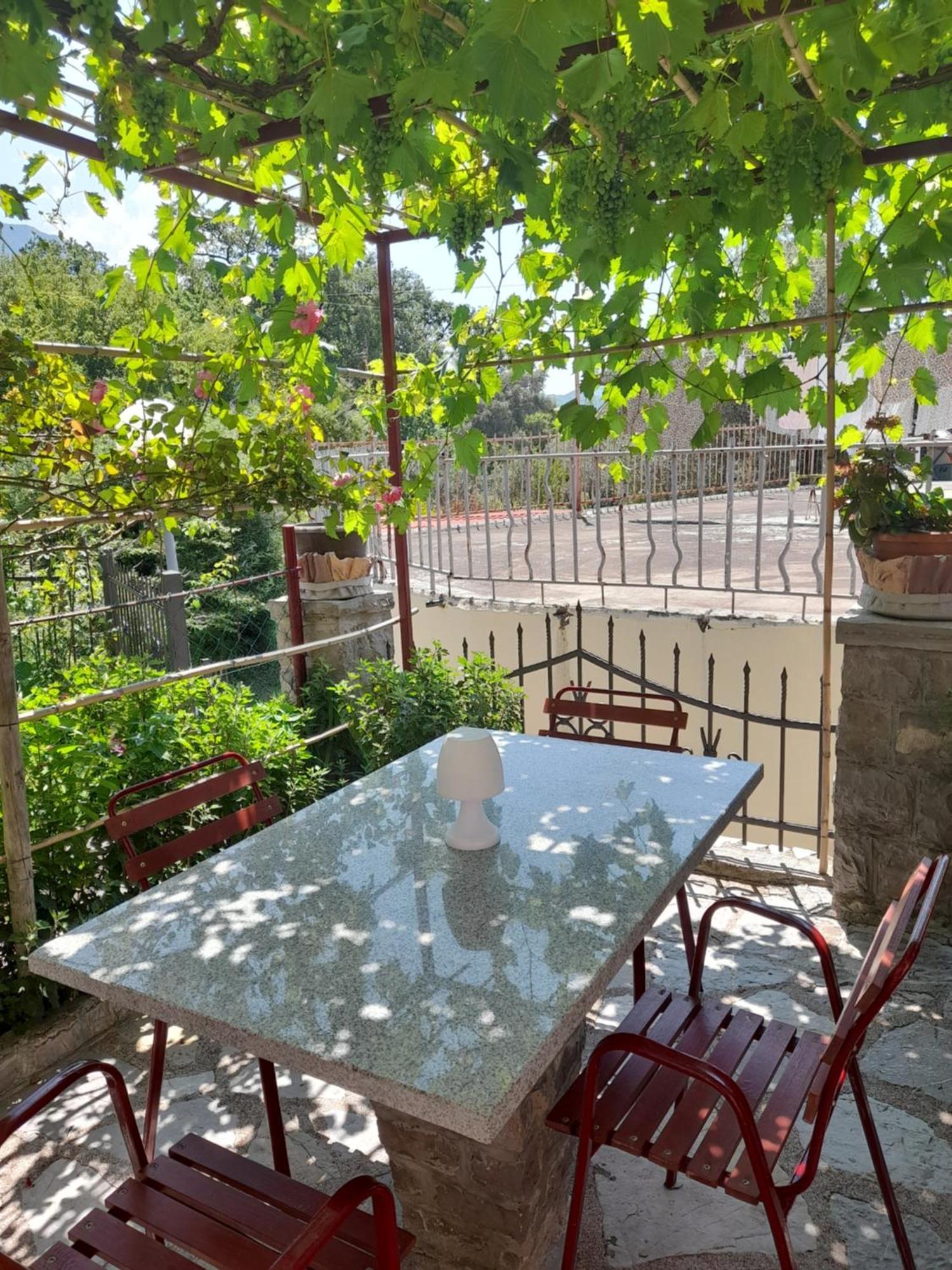 Apartments Kovacevic Petrovac Habitación foto