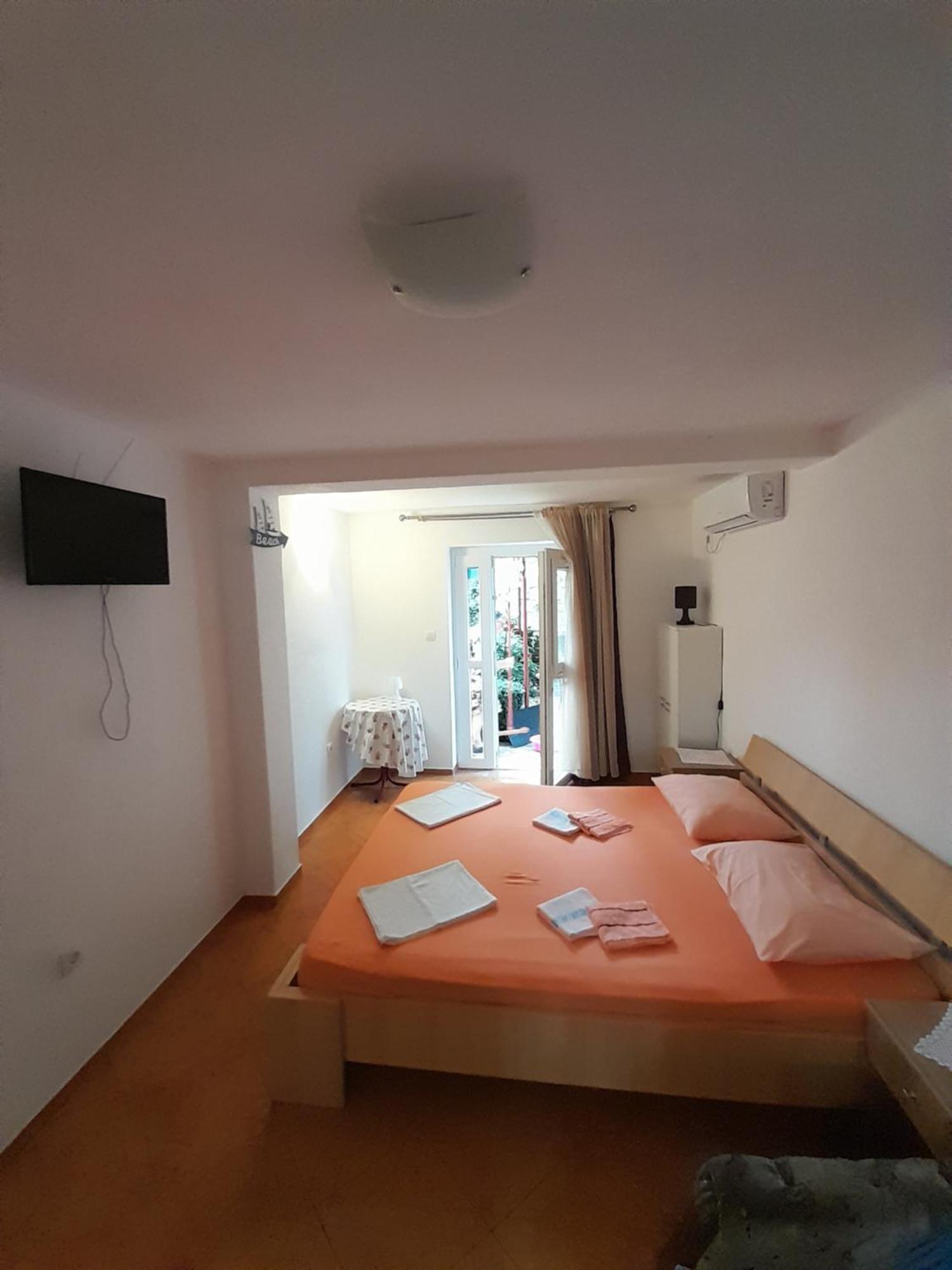 Apartments Kovacevic Petrovac Habitación foto