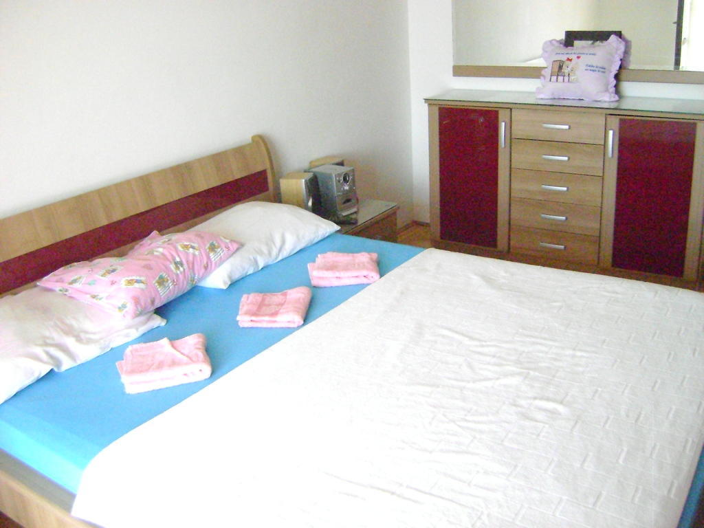 Apartments Kovacevic Petrovac Habitación foto