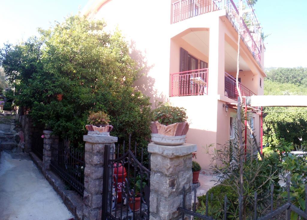 Apartments Kovacevic Petrovac Exterior foto